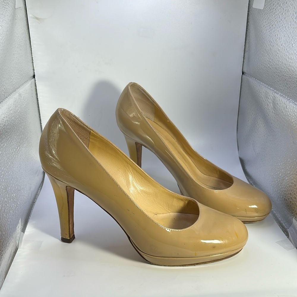 Kate spade pump shoes size 6.5 in excellent condition